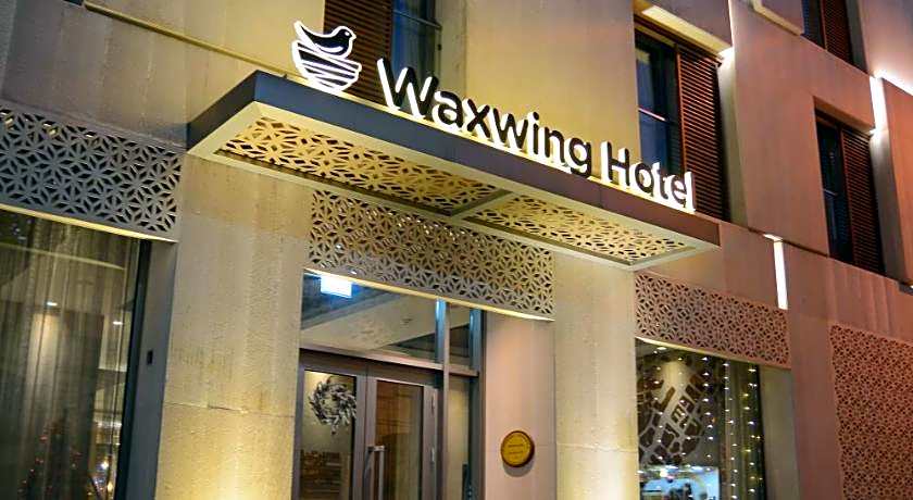 Waxwing Hotel