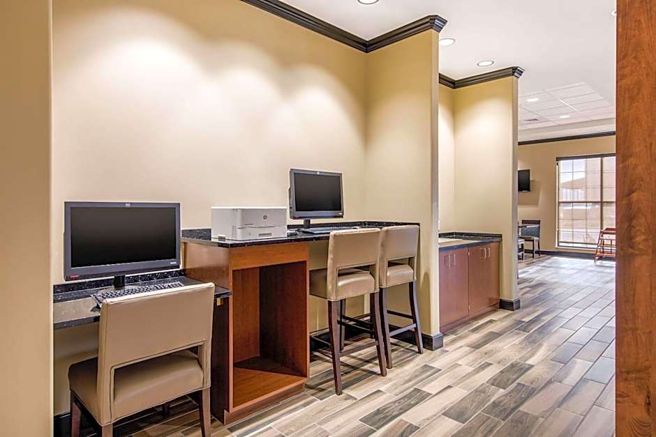 Comfort Suites Liberal North