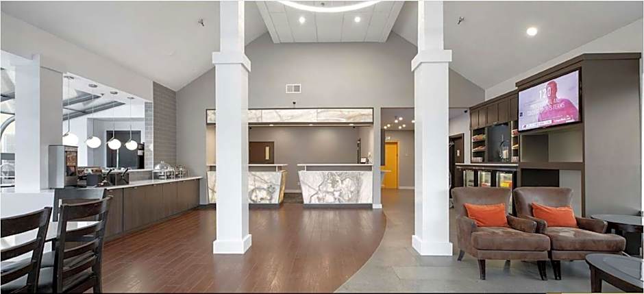 Best Western Plus Parkway Inn