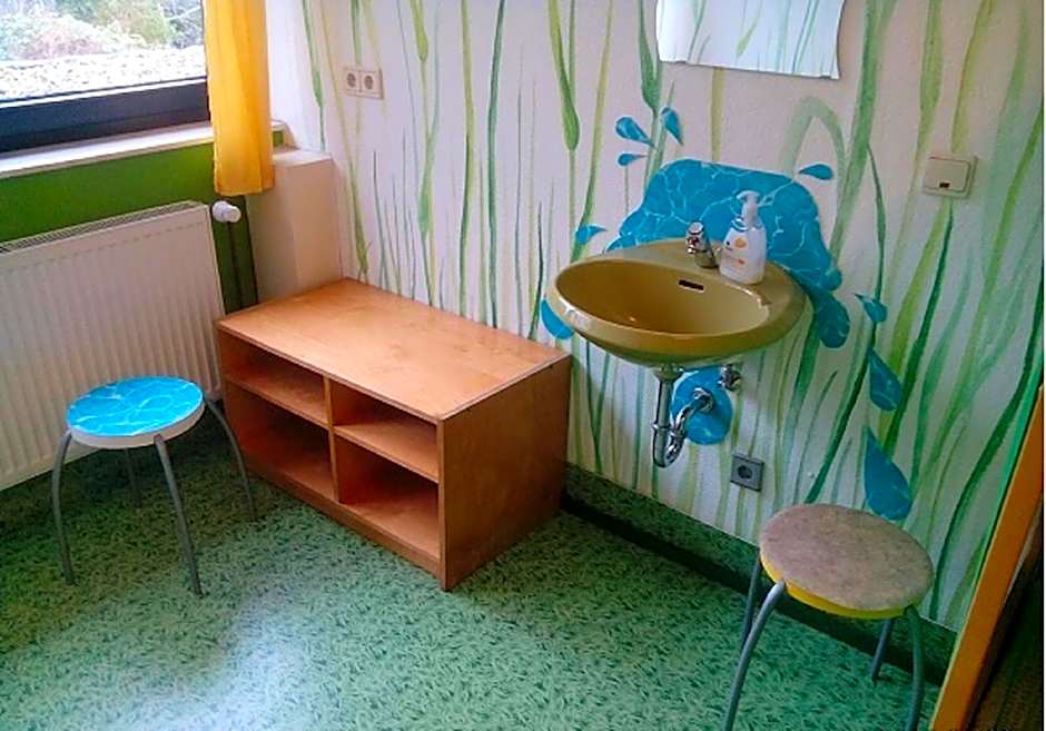 Max Hostel