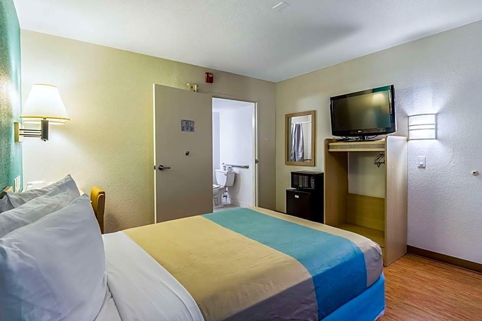 Motel 6-El Centro, CA