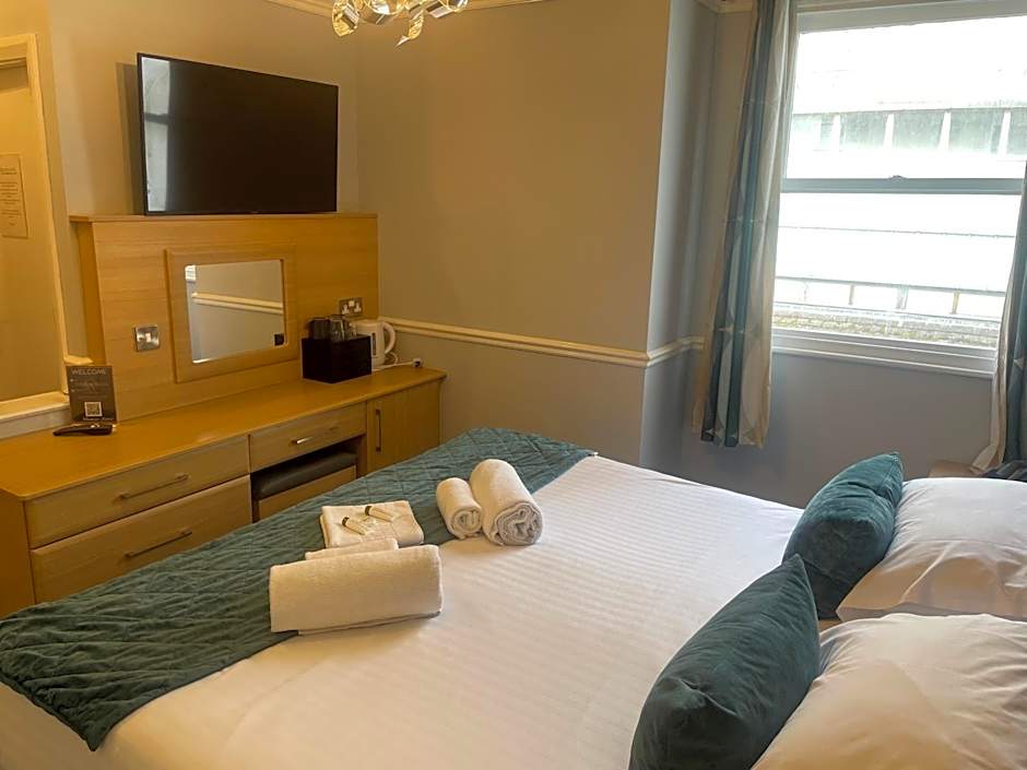 The Wildings Hotel & Tudno's Restaurant