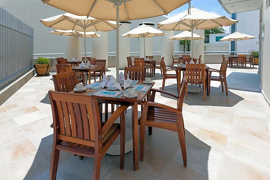 Crowne Plaza Leon By IHG