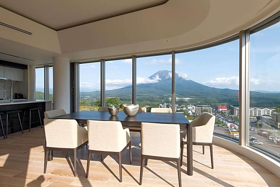 Skye Niseko