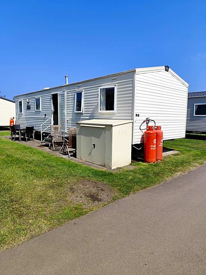 STATIC CARAVAN HOTEL in EDINBURGH