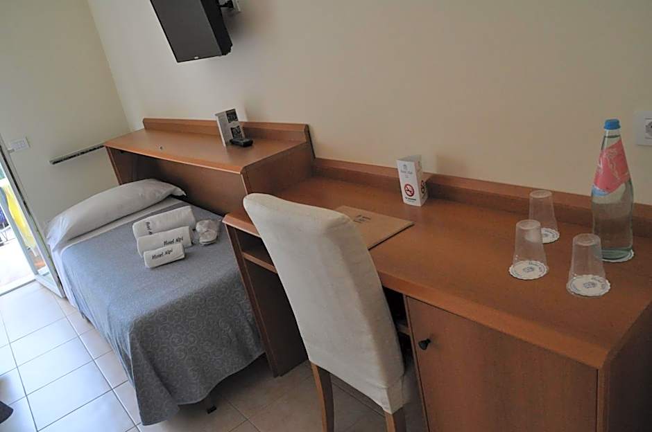 Photo 1 of 11 of Triple Room