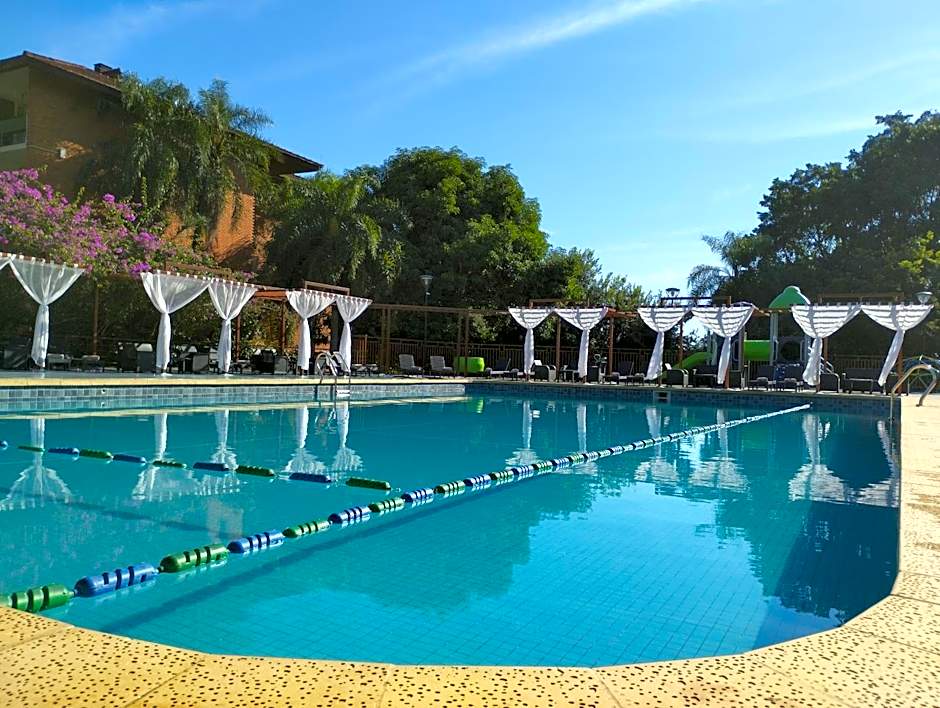 Hotel Raices Esturion