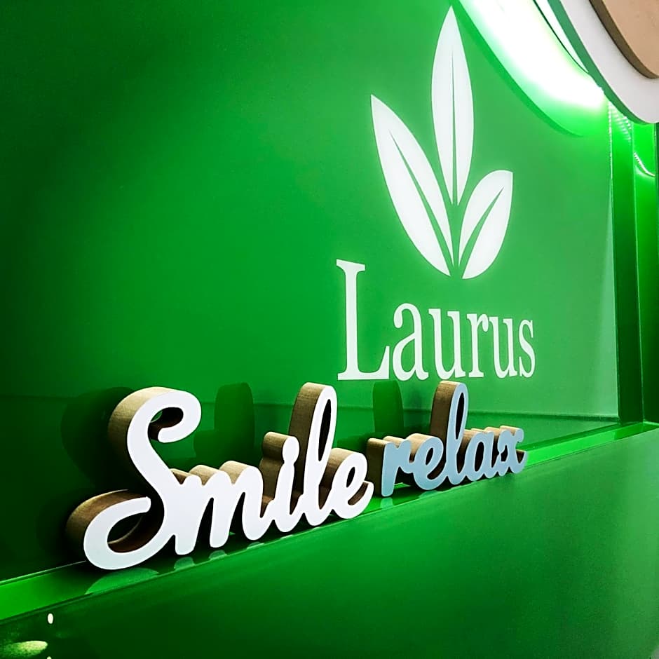 Laurus Motel Airport Tuzla