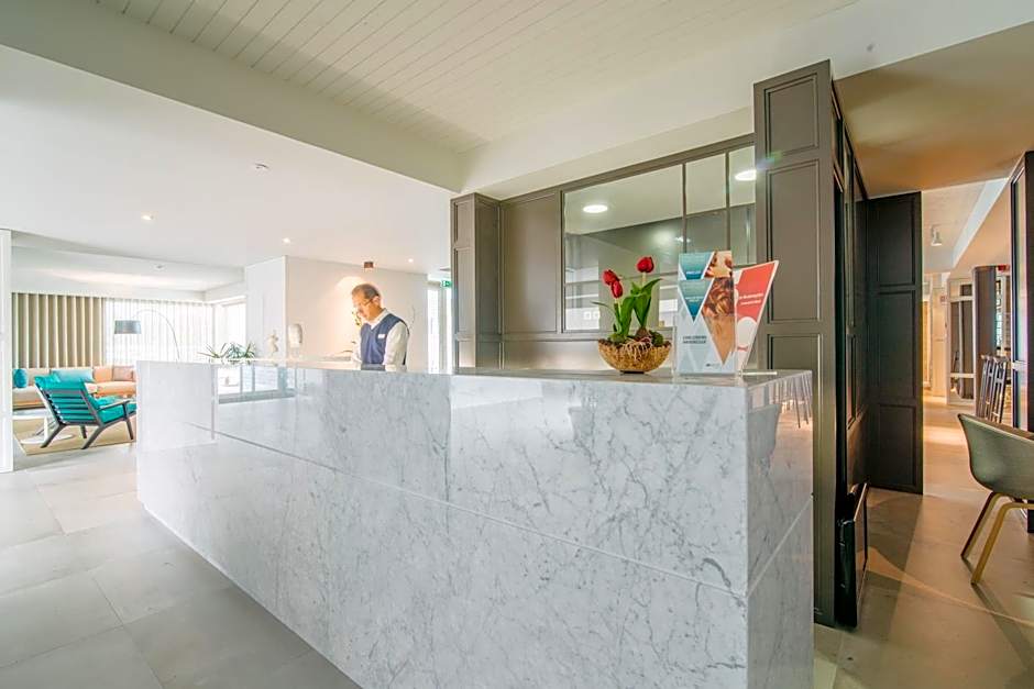 Aqualuz Lagos by The Editory