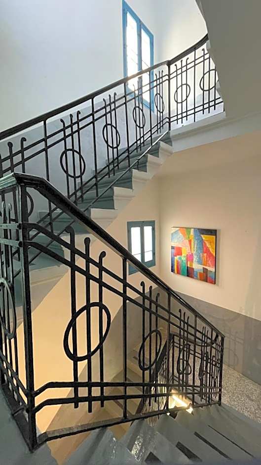 Bookarest Hostel Malta