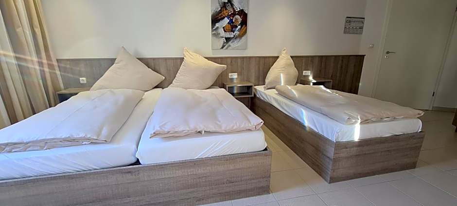 Bach Hotel
