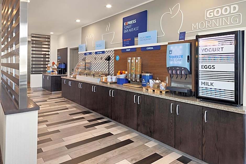 Holiday Inn Express Moline - Quad Cities Area By IHG
