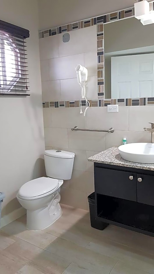 Christar Villas Hotel