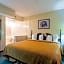 Econo Lodge Inn & Suites Bentonville - Rodgers