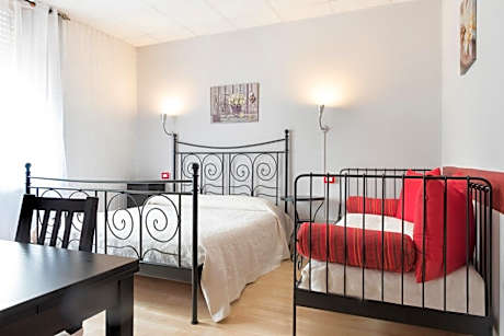 Triple Room with Garden View