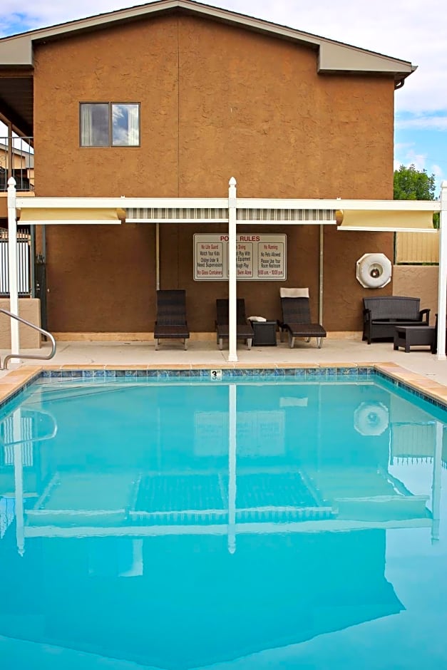Bowen Motel
