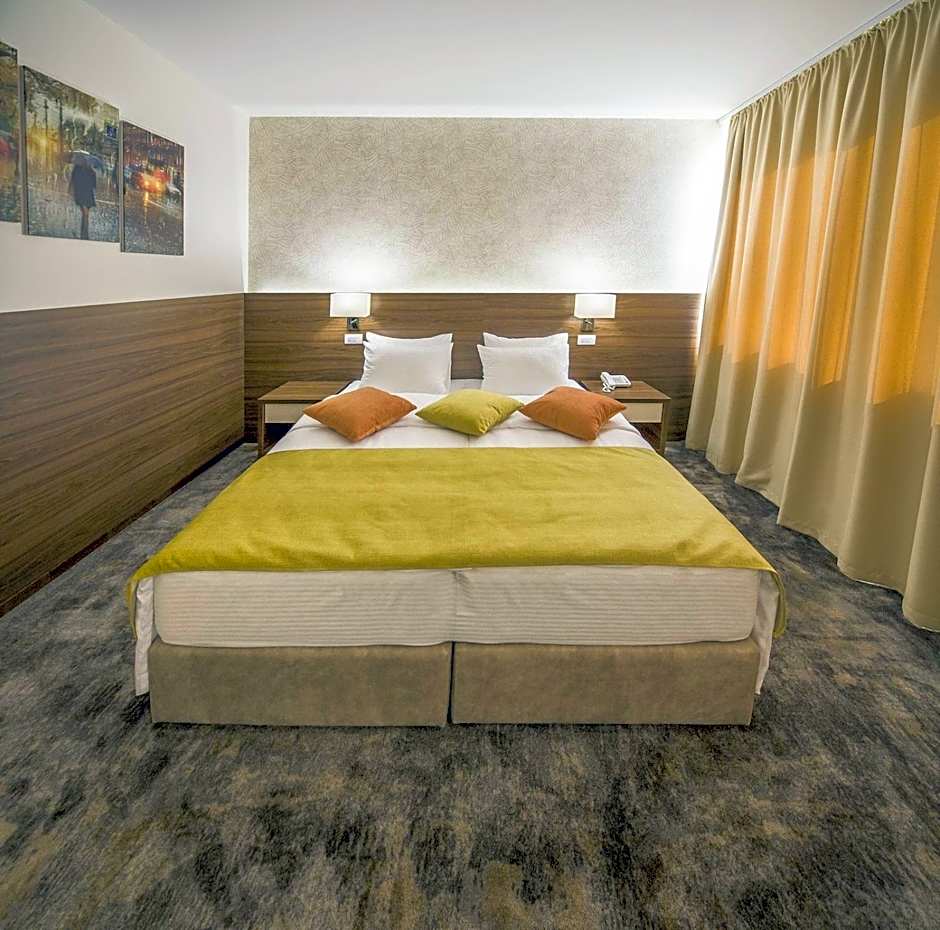Hotel Marshal Garni