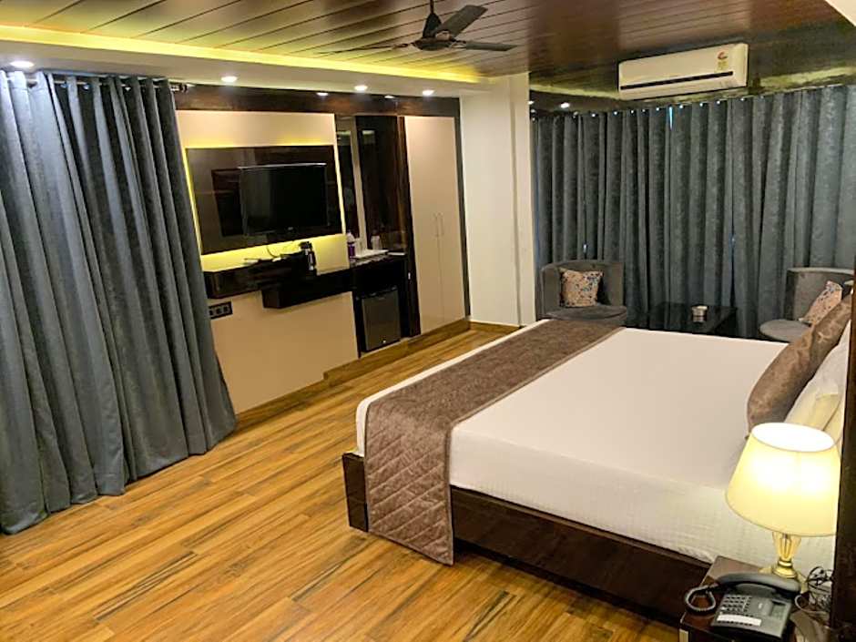 Pallavi International Hotel – Patna, CO