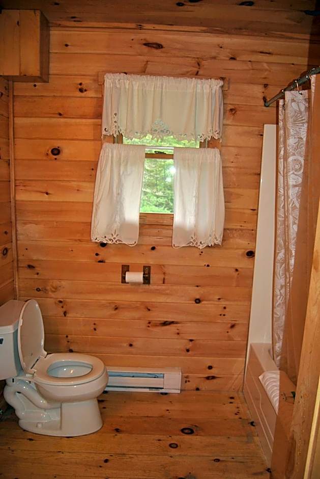 The Eggemoggin Reach Inn