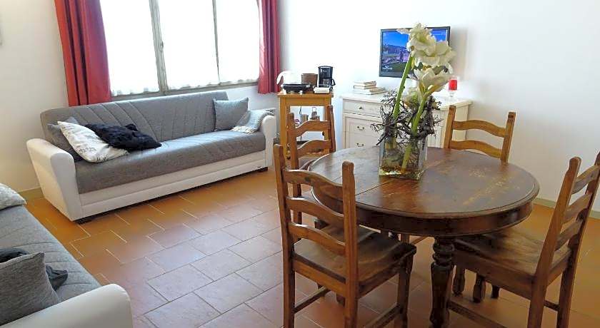 CharmeRooms Villa Moroni