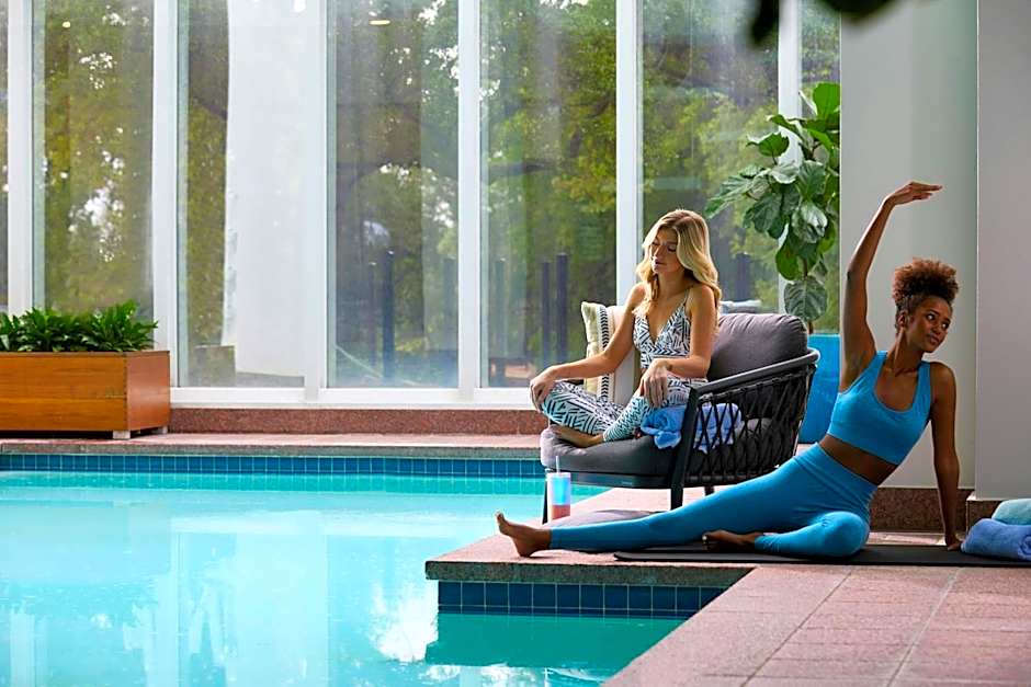 Renaissance by Marriott Austin Hotel