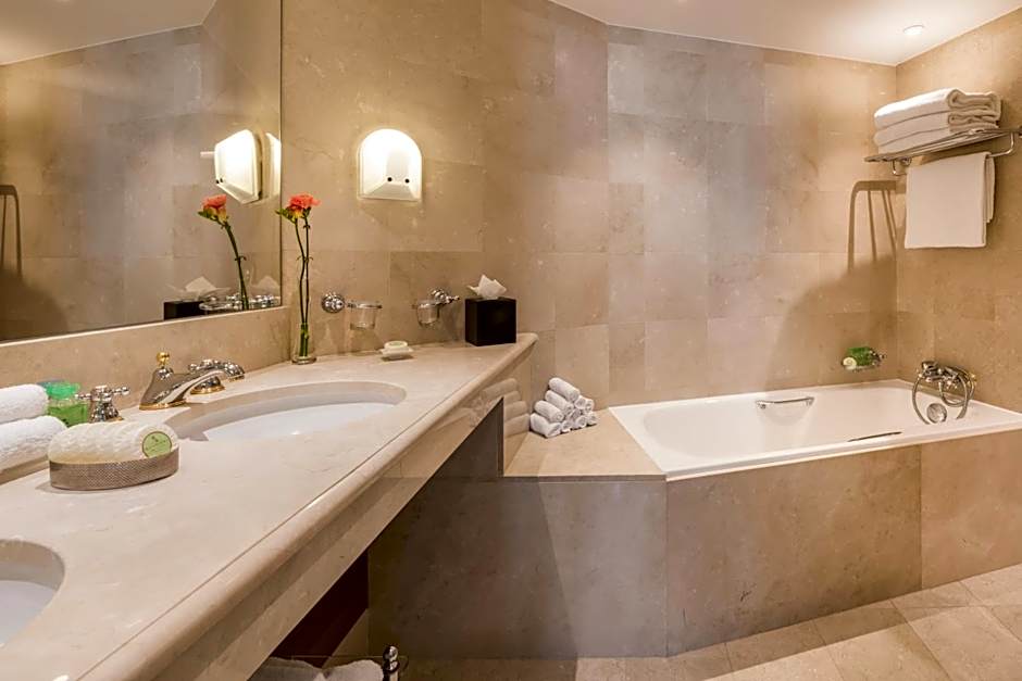 Warwick Brussels - Grand Place