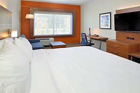 One-Bedroom Suite - Hearing Accessible