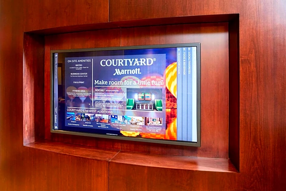 Courtyard Hamilton