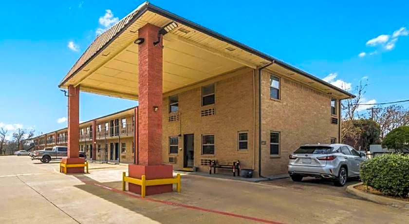 Motel 6 Dallas, TX