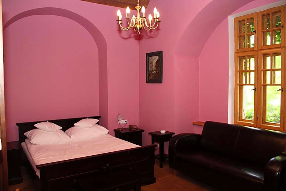 Klasztor Cedynia Hotel