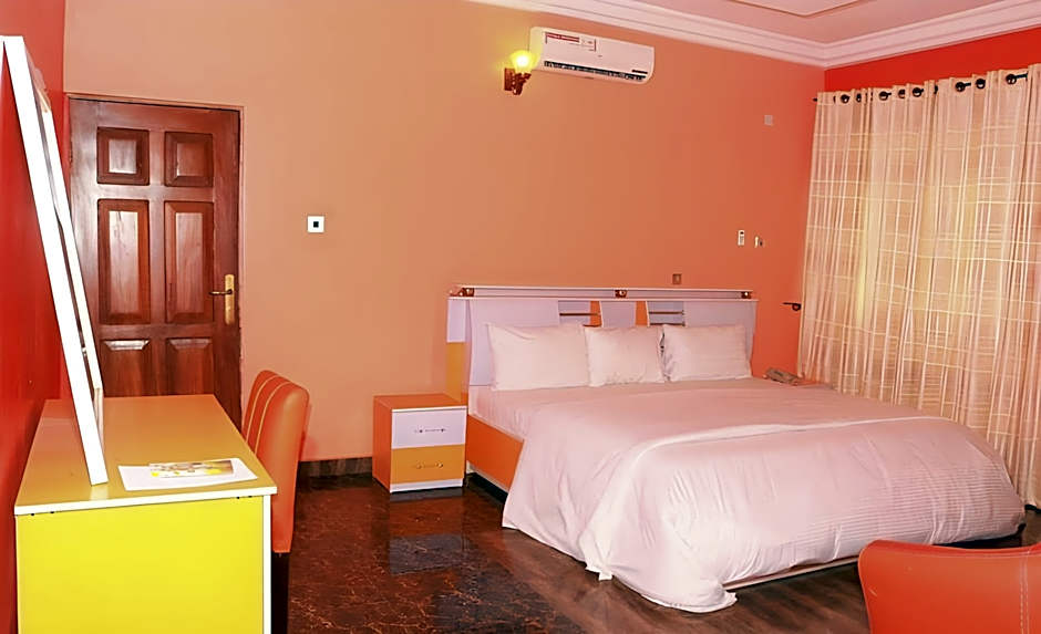 Resdon Hotel and Suites