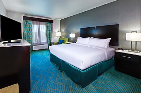 King Room - Hearing Accessible/Non-Smoking