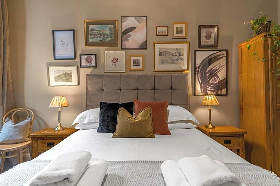 1869 - Room Only Boutique Townhouse