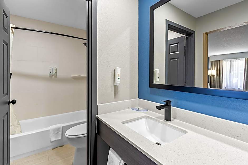 Quality Inn & Suites Florence Civic Center