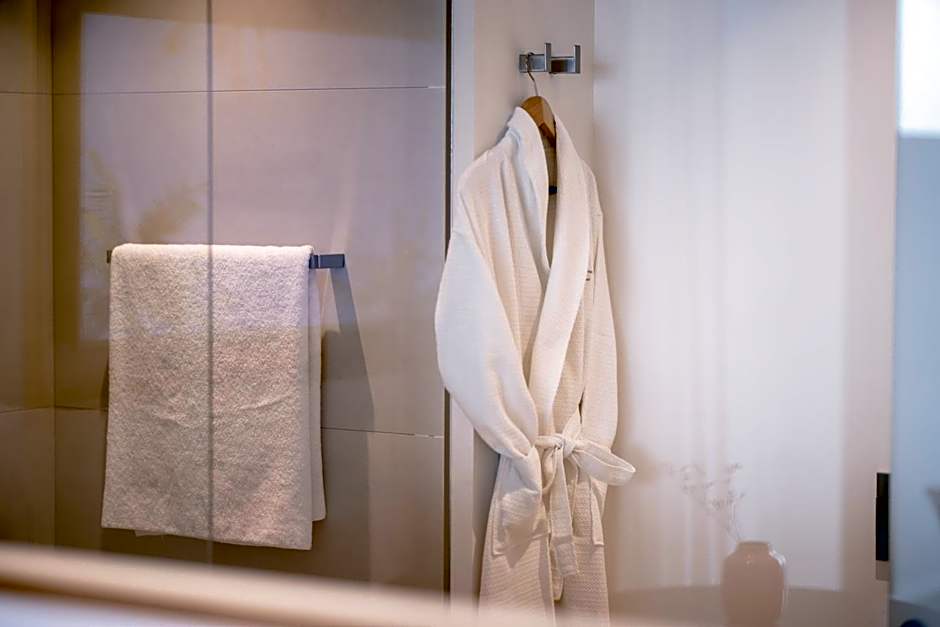 THE FLAG HOTEL Marbella, Estepona Adult Recommended