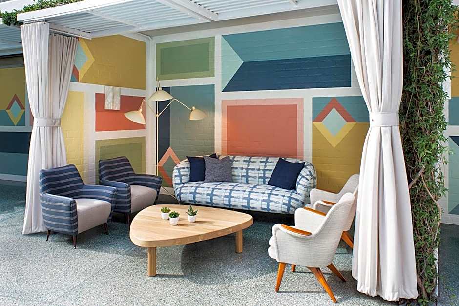 Avalon Hotel Beverly Hills, a Member of Design Hotels