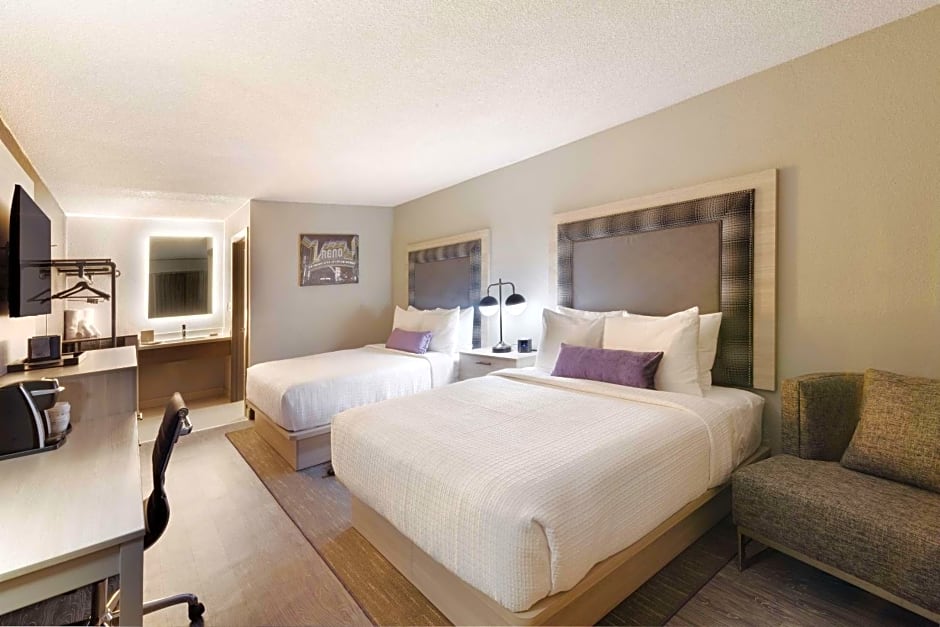 Aiden by Best Western at South Reno