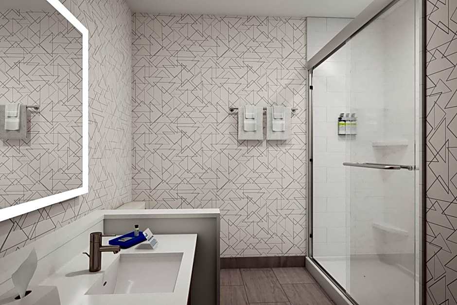 Holiday Inn Express & Suites Lima By IHG