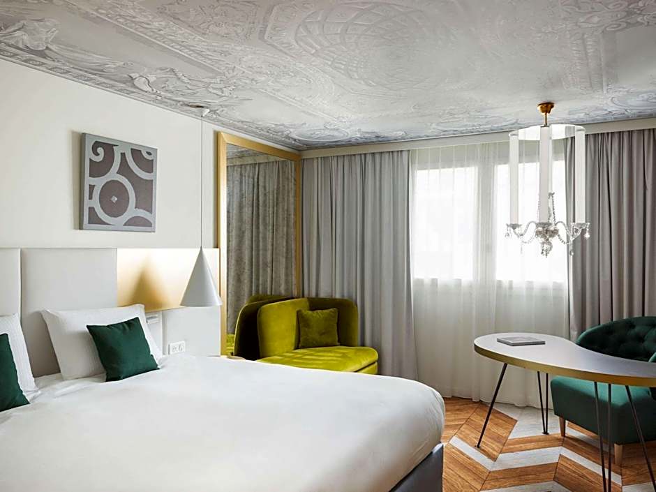 Photo 1 of 10 of Junior 1 King Bed Suite