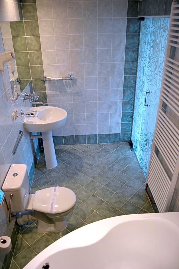Hotel Praha Liberec