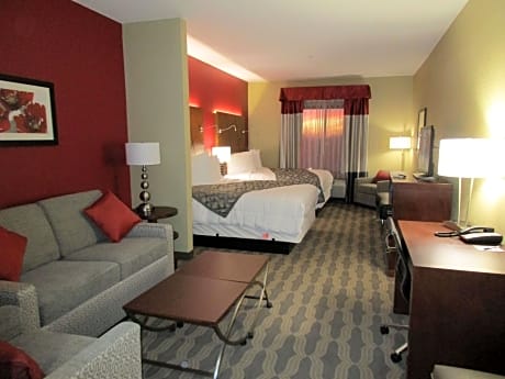 Queen Suite with Sofa Bed - Disability Access/Non-Smoking