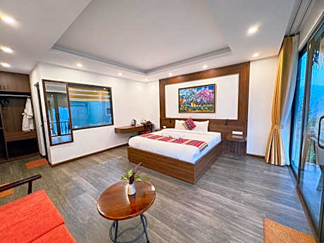 Deluxe Double Bungalow