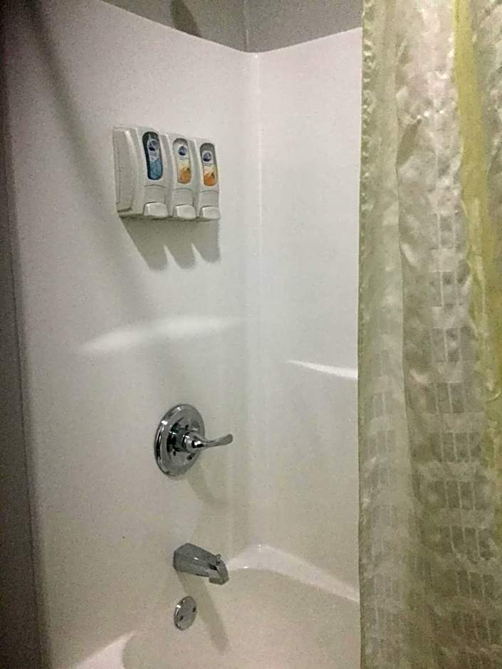 Muskogee Inn And Suites