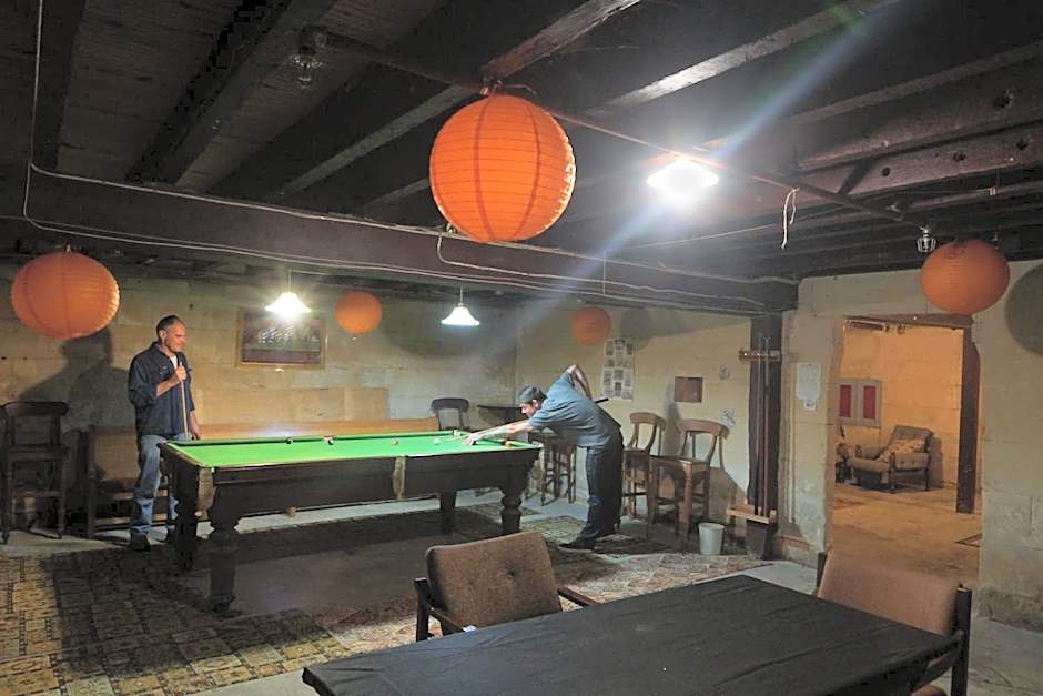 Empire Hotel Backpackers