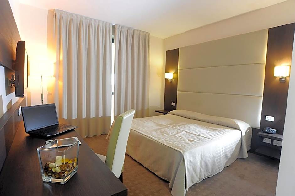 Palace Inn Rome Fiano