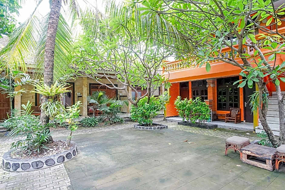 Mahendra Beach Inn