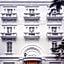 Manoir Des Arts Hotel