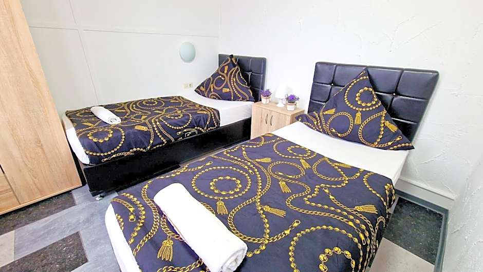 Zur Schönen Lau- Monteurzimmer