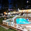 Cedar Inn & Suites