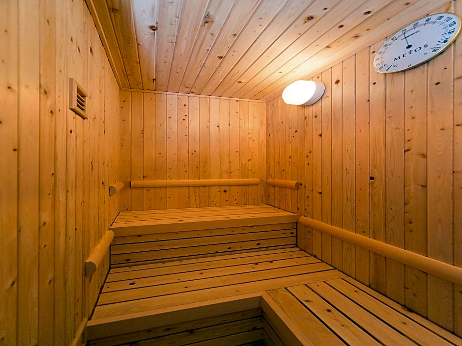 Queen's Hotel Chitose